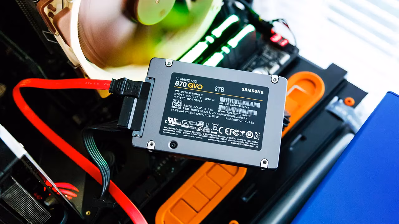 Beli SSD Mahal atau Murah? Ada Bedanya atau Cuma Gimmick?